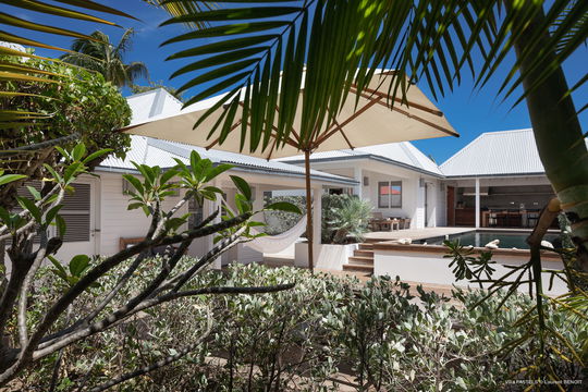 VILLA PASTEL OUTDOORS 5