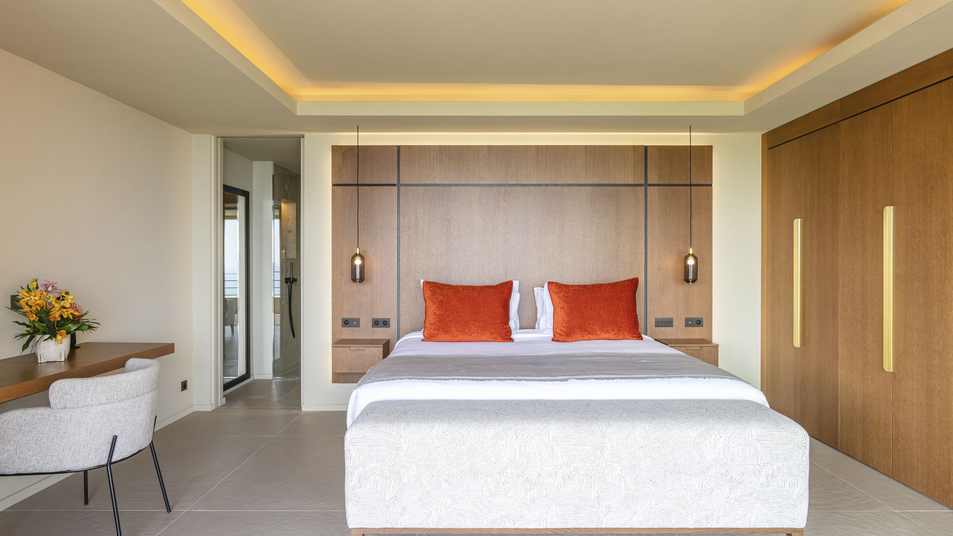 BEDROOM 5