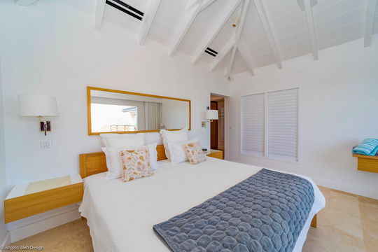 VILLA HILL BEDROOM2 5
