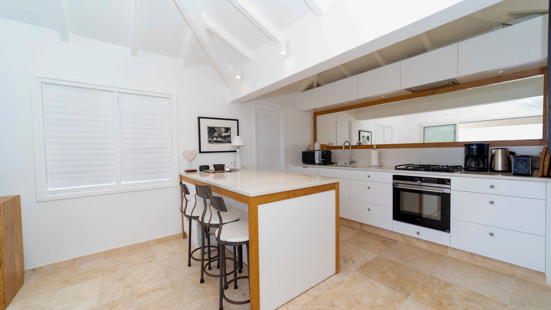 KITCHEN & DINING AREAS