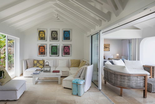 VILLA HILL LIVING AREA 1