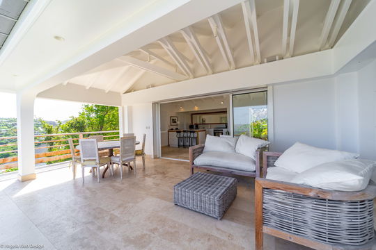 VILLA HILL LIVING AREA 8