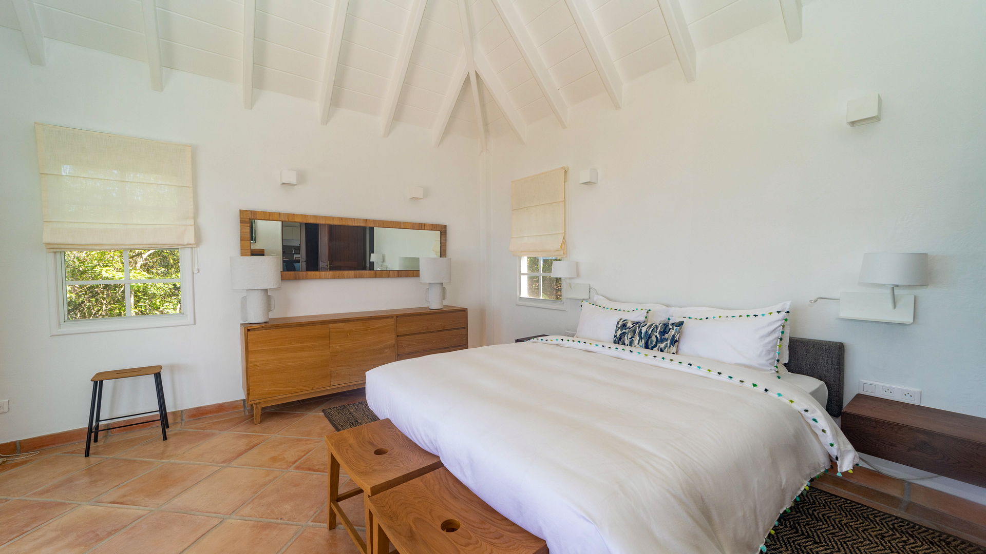 BEDROOM 1