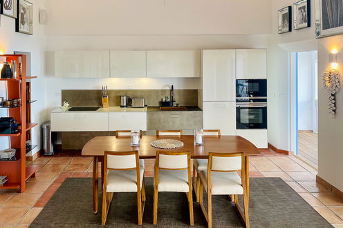 VILLA NEPTUNE KITCHEN & DINING AREA 7