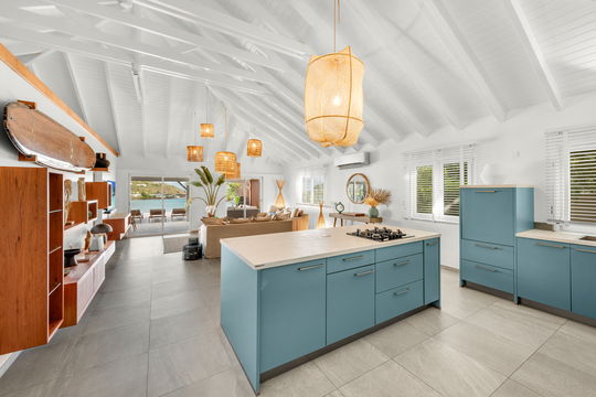 VILLA ESSENIA KITCHEN & DINING AREA 2