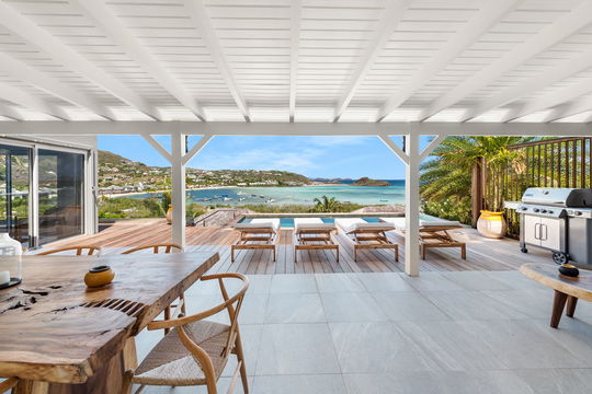 VILLA ESSENIA KITCHEN & DINING AREA 8
