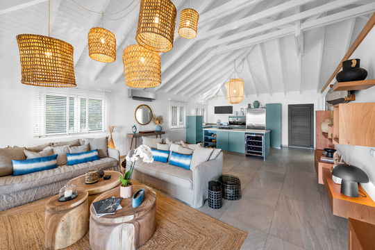 VILLA ESSENIA LIVING AREA 8