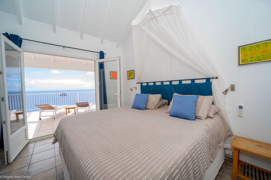 VILLA MANON BEDROOM1 5