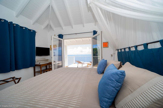 VILLA MANON BEDROOM1 6