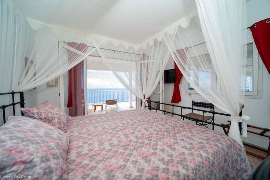 VILLA MANON BEDROOM2 4