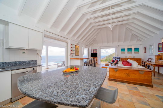 VILLA MANON KITCHEN & DINING AREA 4