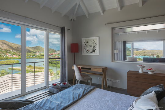 VILLA ASTRA BEDROOM1 1