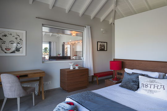 VILLA ASTRA BEDROOM1 2