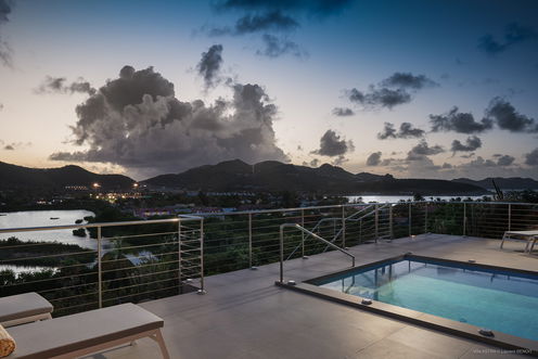 VILLA ASTRA BY NIGHT 2