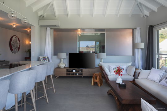 VILLA ASTRA LIVING AREA 3