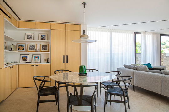 VILLA OPUS KITCHEN & DINING AREA 3