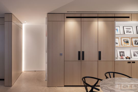 VILLA OPUS KITCHEN & DINING AREA 4