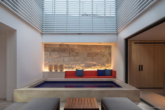 VILLA OPUS POOL & TERRACE 2