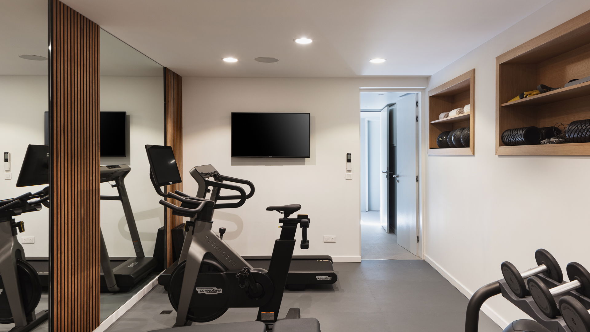 FITNESS AREA