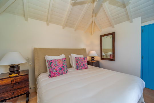 VILLA FABRIZIA BEDROOM2 2