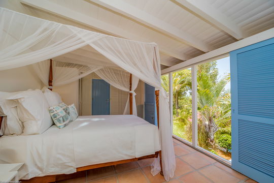 VILLA FABRIZIA BEDROOM3 1