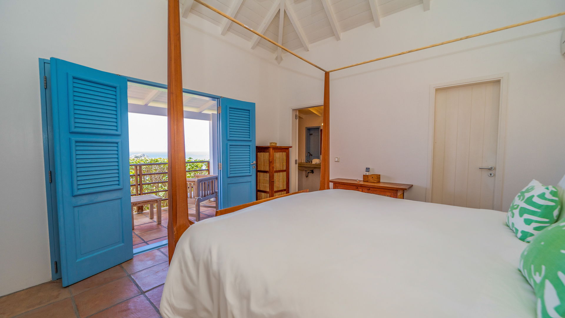 BEDROOM 5