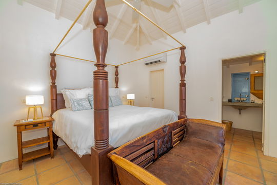 VILLA FABRIZIA BEDROOM6 2