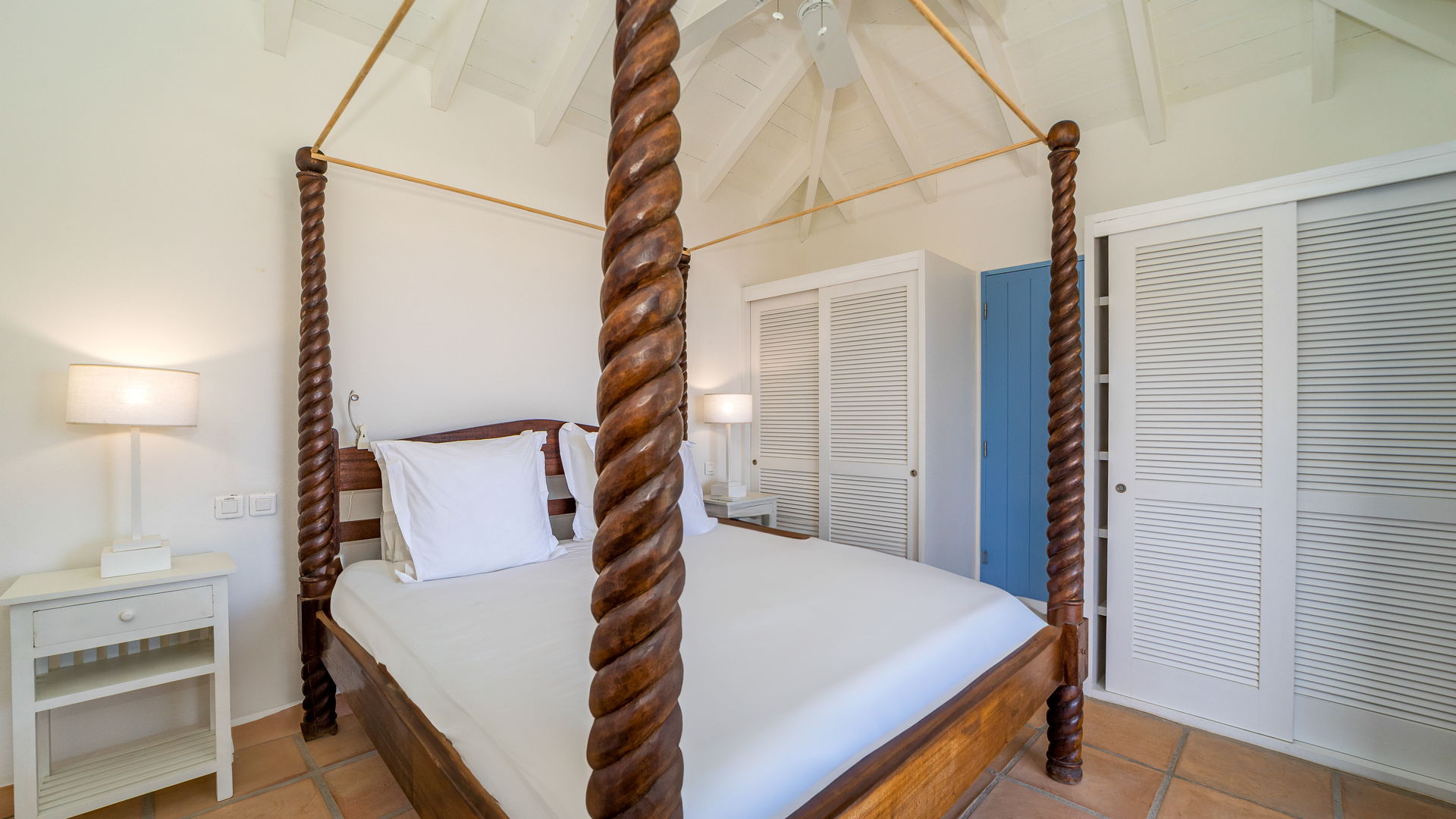 BEDROOM 7