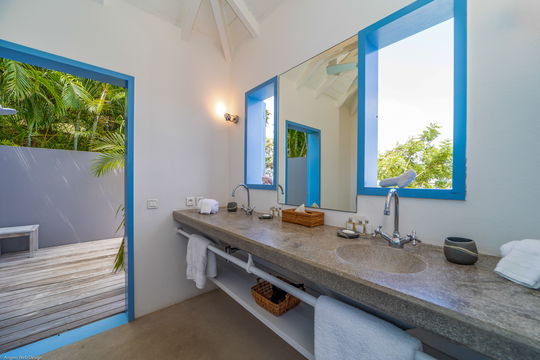 VILLA FABRIZIA BEDROOM7 6