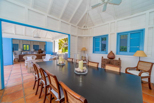 VILLA FABRIZIA KITCHEN & DINING AREA 2