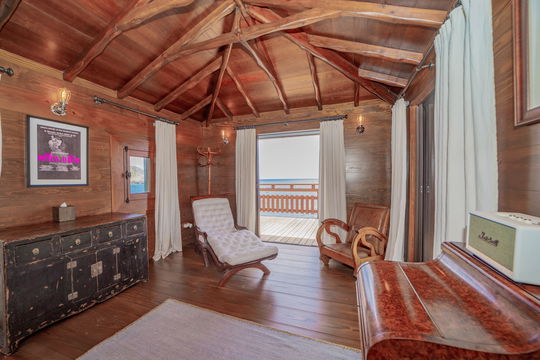 VILLA NUREYEV BEDROOM1 8