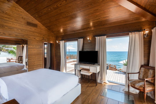 VILLA NUREYEV BEDROOM2 5