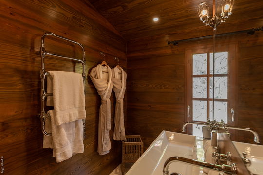 VILLA NUREYEV BEDROOM2 6