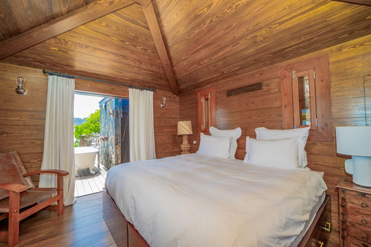 VILLA NUREYEV BEDROOM3 5