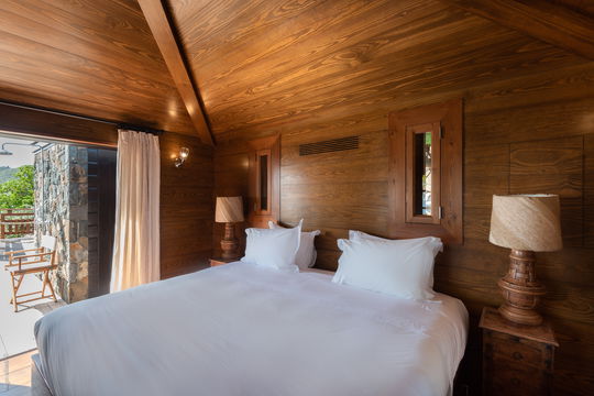 VILLA NUREYEV BEDROOM3 6