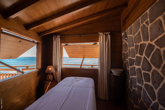 VILLA NUREYEV FITNESS ROOM & MASSAGE ROOM 5