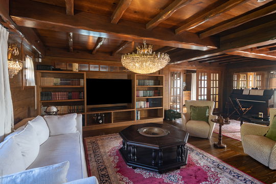 VILLA NUREYEV LIVING AREA 5