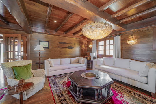 VILLA NUREYEV LIVING AREA 8