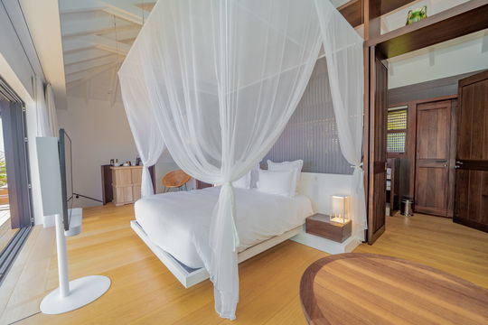 VILLA OVER THE OCEAN BEDROOM1 4