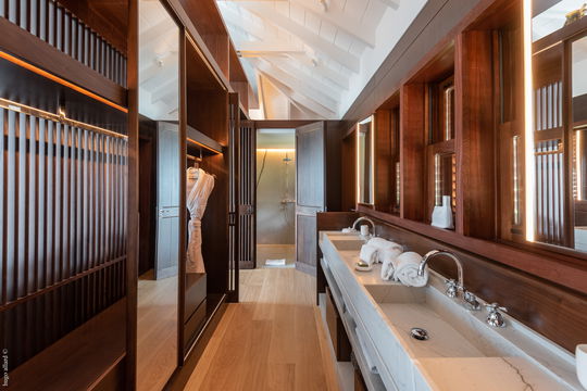 VILLA OVER THE OCEAN BEDROOM1 7