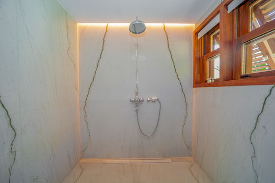 VILLA OVER THE OCEAN BEDROOM1 9