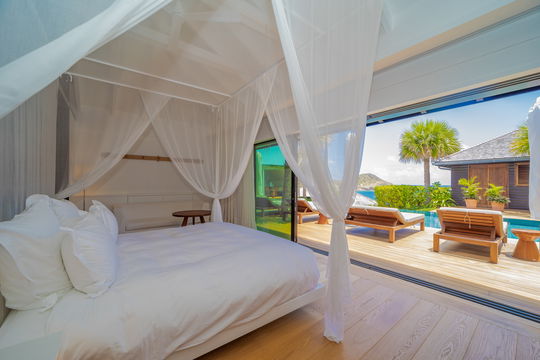 VILLA OVER THE OCEAN BEDROOM2 1