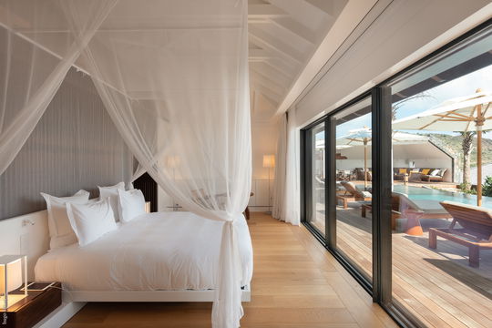 VILLA OVER THE OCEAN BEDROOM2 2