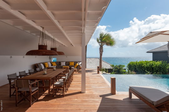 VILLA OVER THE OCEAN KITCHEN & DINING AREA 15