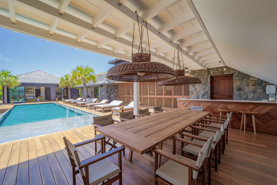 VILLA OVER THE OCEAN KITCHEN & DINING AREA 18