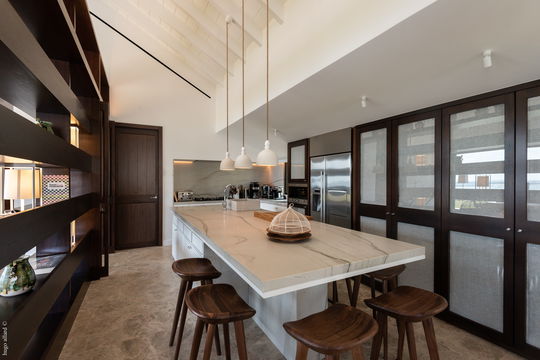 VILLA OVER THE OCEAN KITCHEN & DINING AREA 6