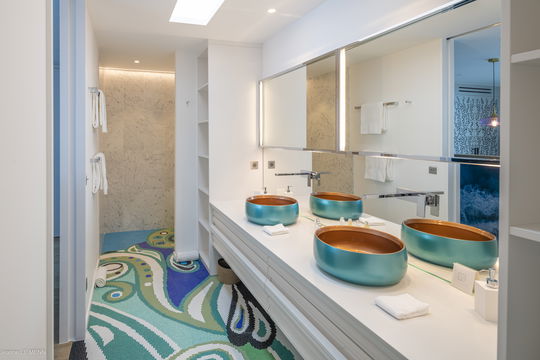 VILLA AMOR VIEW BEDROOM1 3