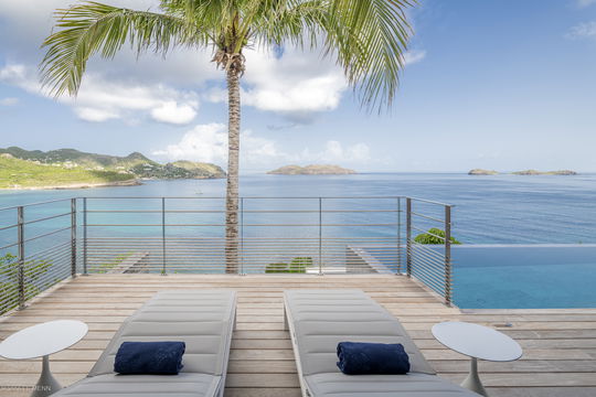 VILLA AMOR VIEW POOL & TERRACE 4