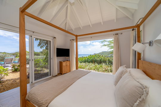 VILLA PAILLE EN QUEUE BEDROOM1 4
