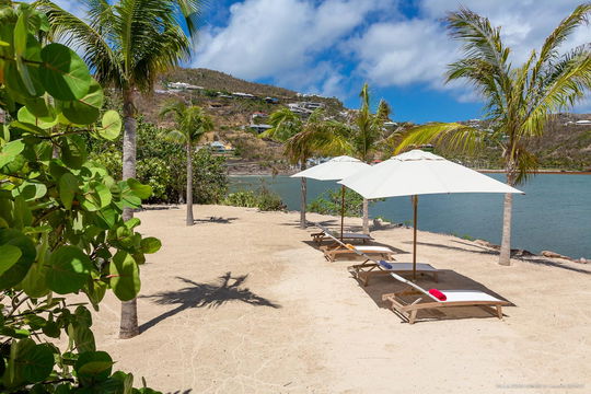 VILLA EDEN HOUSE BEACH ACCESS 4